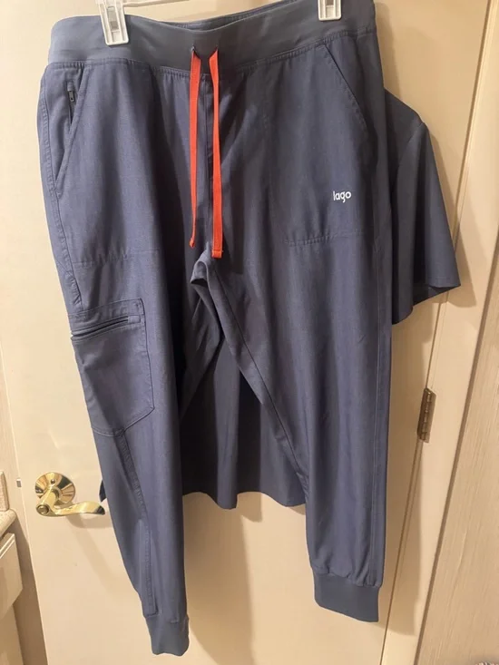 Lago Women's V-Neck Short Sleeve Tee in Slate Blue - Picture 2 of 3